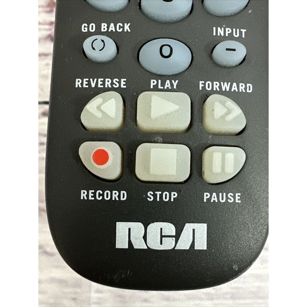 RCA Universal Remote Control RCR312WR R20052 4137EW Tested - Picture 3 of 8